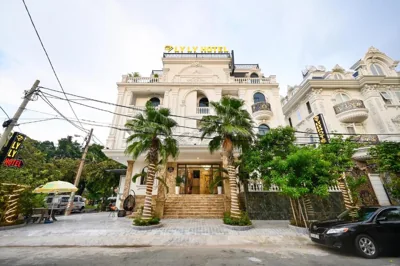 Ly Ly Luxury Hotel – Foto’s 11