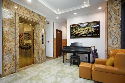 Ly Ly Luxury Hotel – Foto’s 16